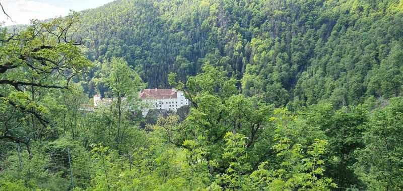 WhatsApp-Image-2025-04-30-at-14.25.13